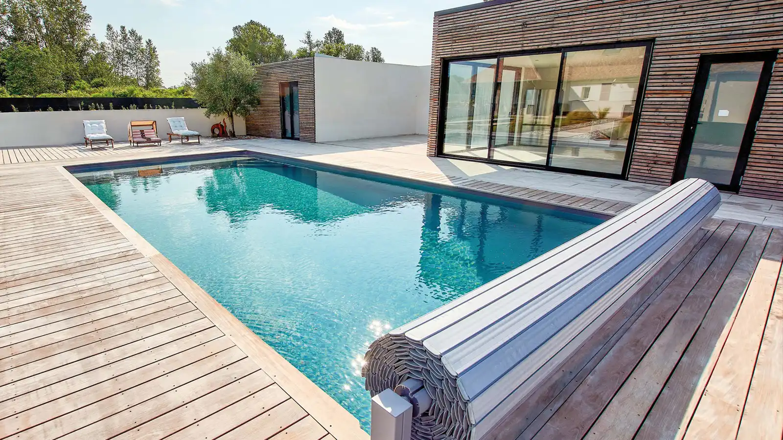 Pool bauen mit dem Marktführer Desjoyaux Pools
